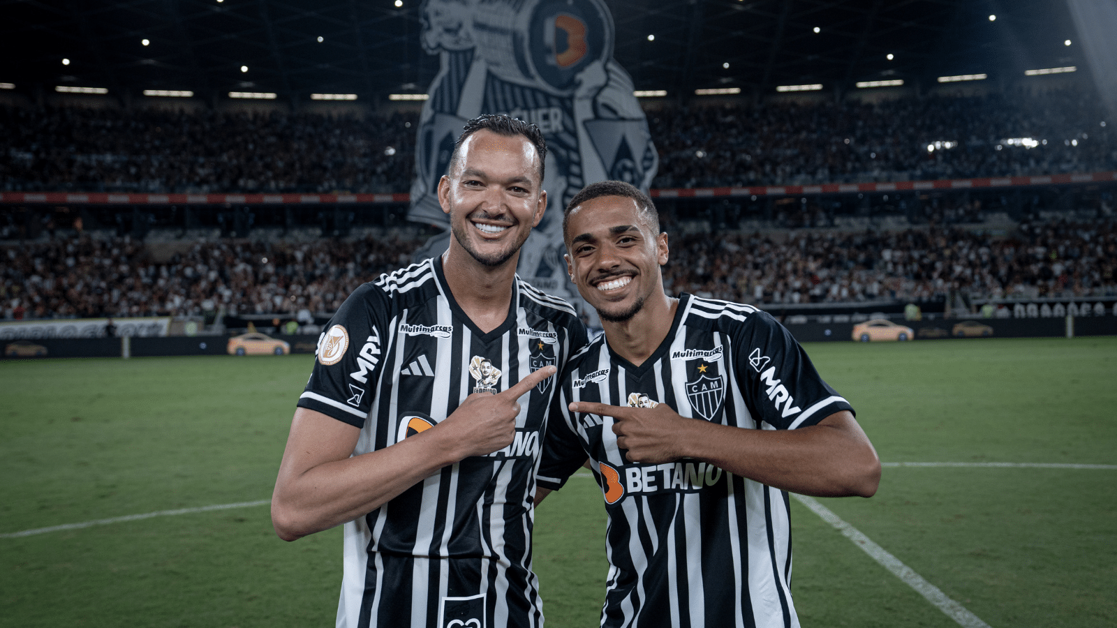 Inspirado e ensinado por R&eacute;ver e Leo Silva, joia do Atl&eacute;tico-MG come&ccedil;a trajet&oacute;ria em alta no clube