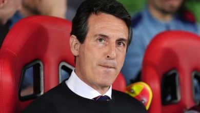 Por que Aston Villa pode vender brasileiro mesmo ap&oacute;s se garantir na Champions League?