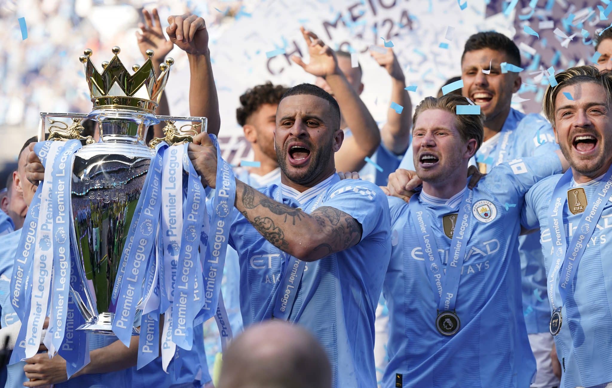 Walker n&atilde;o quer saber de p&eacute; no freio, e j&aacute; mira pentacampeonato ingl&ecirc;s com o City