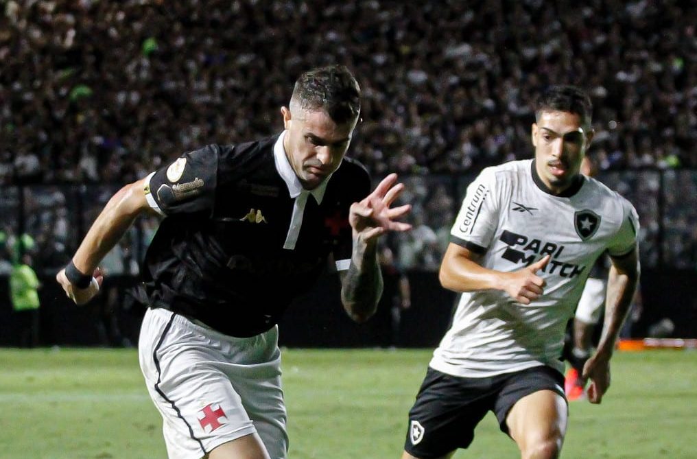 Cl&aacute;ssico entre Vasco e Botafogo, pelo Brasileiro, pode ser realizado fora do Rio