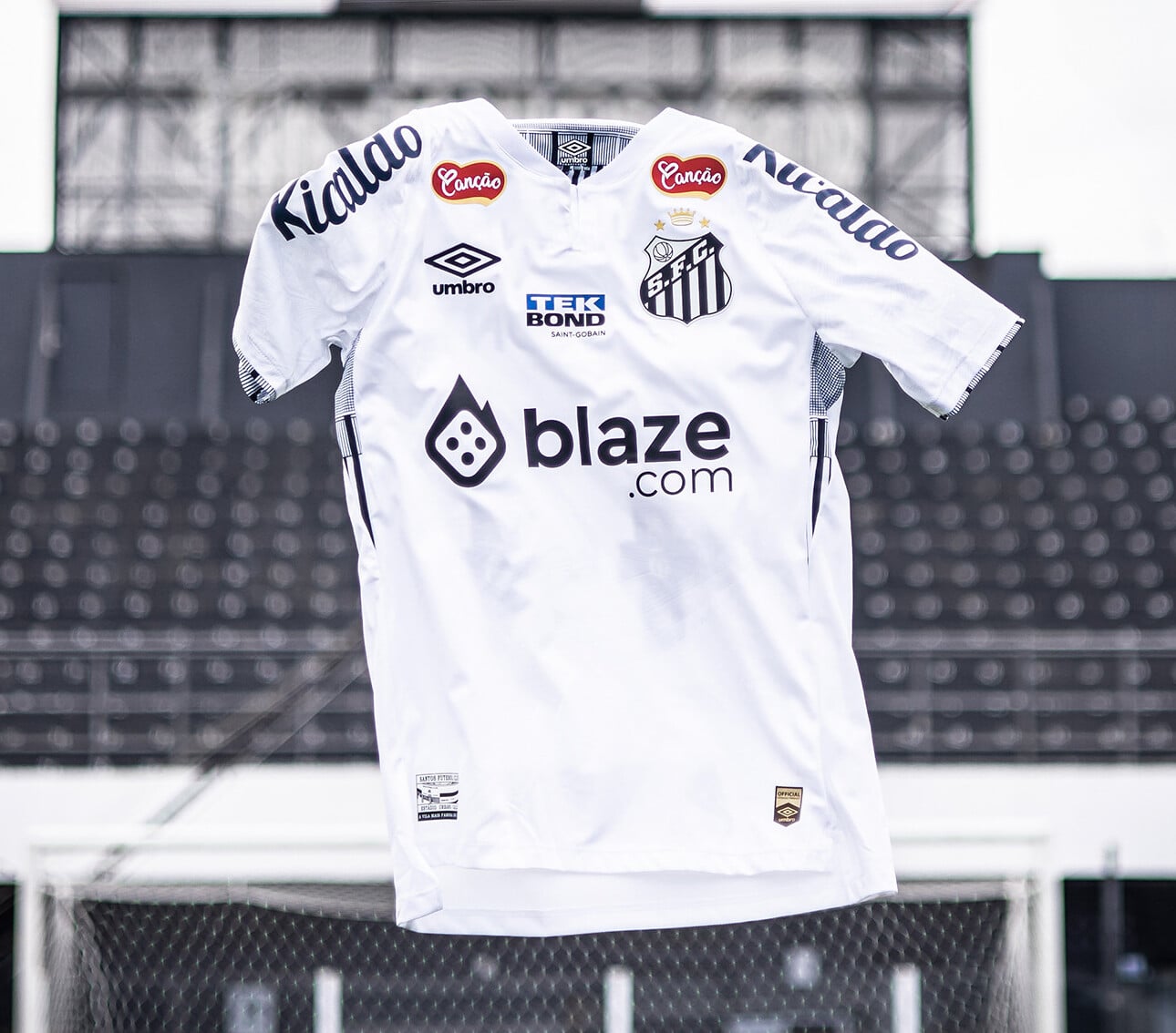 Revelamos qual o banco digital que est&aacute; perto de acordo de patroc&iacute;nio&nbsp;com&nbsp;o&nbsp;Santos