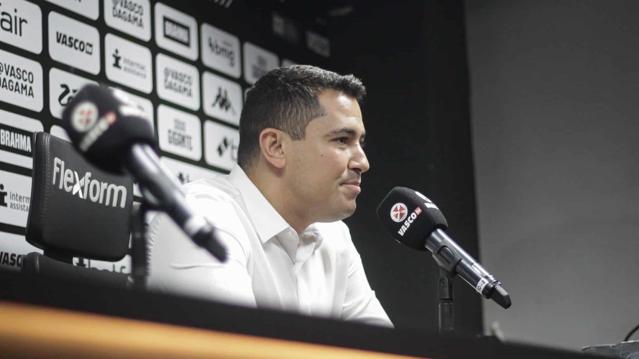 Por que diretor do Vasco estava em Canc&uacute;n durante goleada hist&oacute;rica do Flamengo?