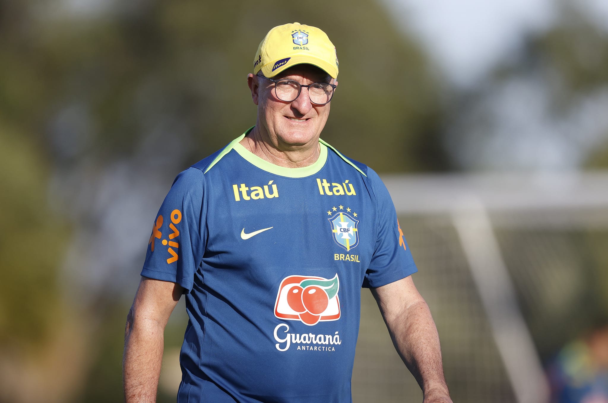 Dorival revela torcida e responde se Vini Jr deve ganhar Bola de Ouro