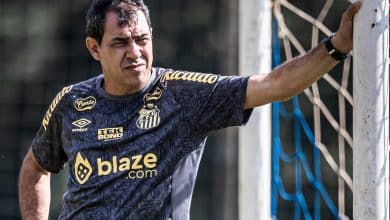 Em crise na S&eacute;rie B mesmo com tabela &lsquo;fraca&rsquo;, Santos deve ter retorno de titular