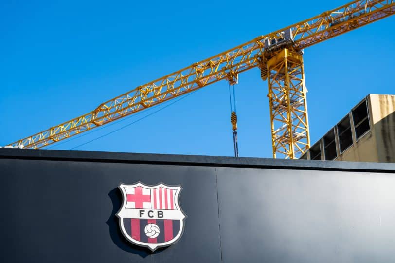 A regra da Uefa que pode impedir o Barcelona de usar o novo Camp Nou na Champions League