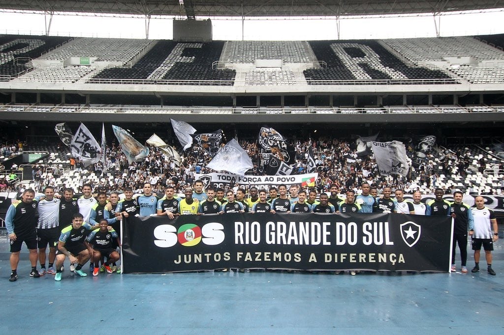 Como trag&eacute;dia no RS uniu Gr&ecirc;mio e Botafogo, advers&aacute;rios neste domingo, pelo Brasileiro