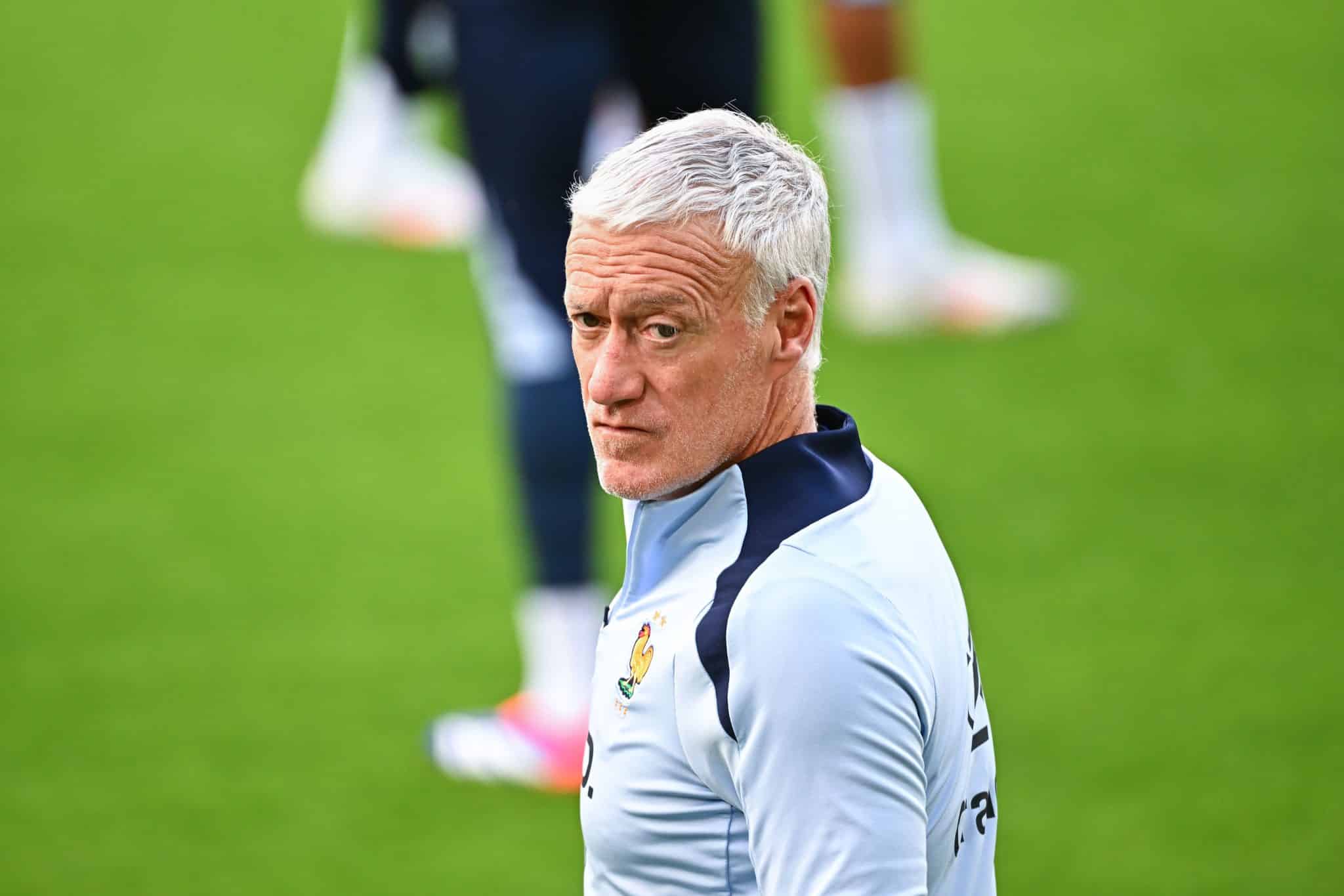 Fran&ccedil;a tem problema s&eacute;rio a resolver ap&oacute;s fraca primeira fase da Eurocopa