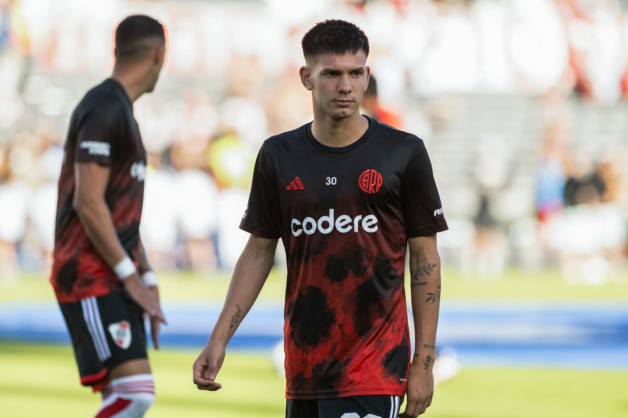 Quem &eacute; a promessa argentina de R$ 257 milh&otilde;es e que j&aacute; conversa com o Real Madrid?