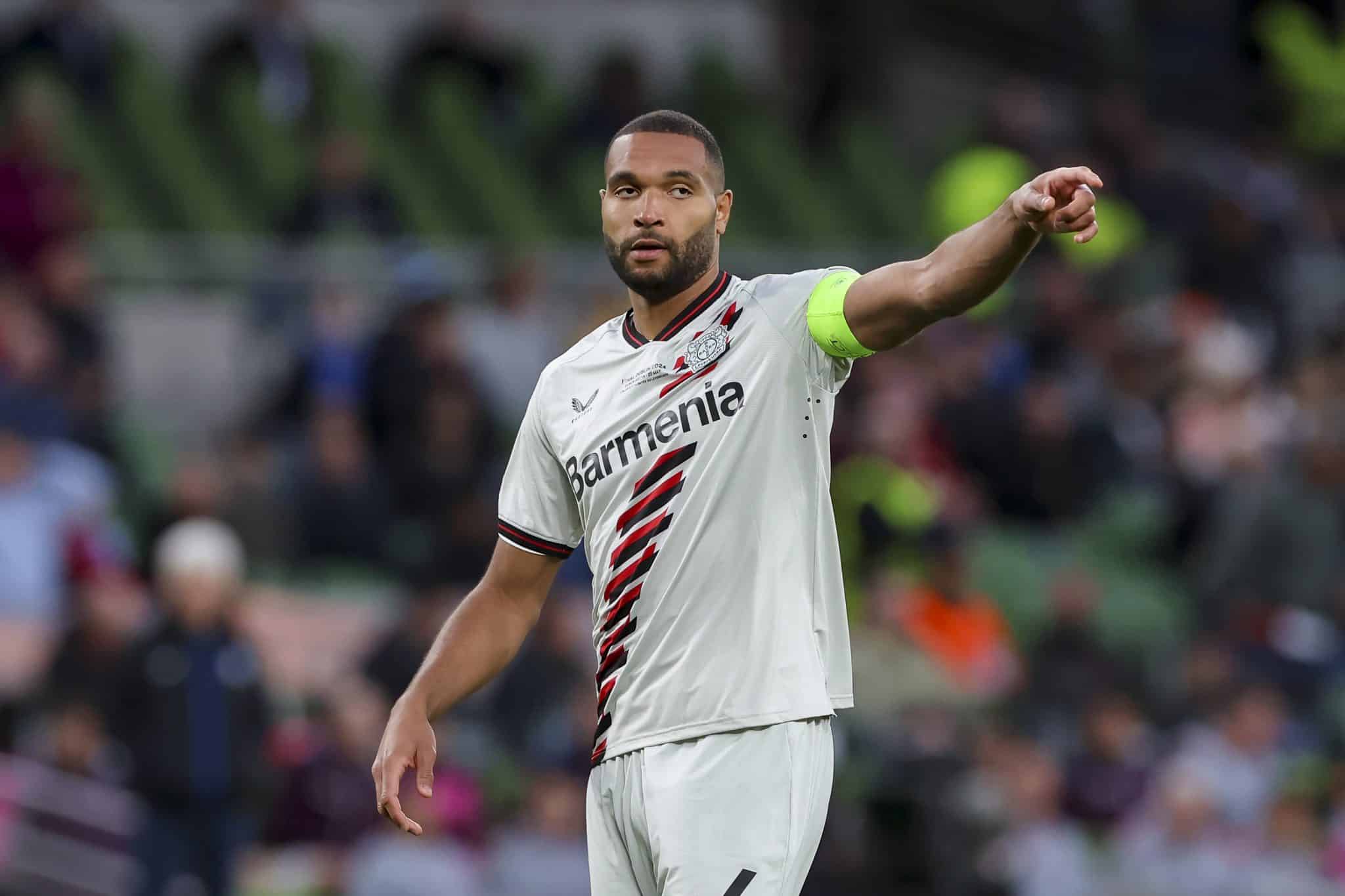 Foto: (IconSport) - Jonathan Tah, capit&atilde;o do Bayer Leverkusen, est&aacute; na mira do Bayern de Munique