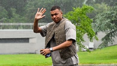 Contra o Barcelona? Veja poss&iacute;vel data de estreia de Mbapp&eacute; no Real Madrid