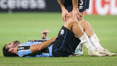 Diego Costa tem les&atilde;o confirmada e pode desfalcar Gr&ecirc;mio nas oitavas da Libertadores
