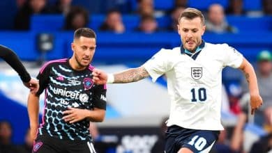 Aposentado, Hazard faz gol em Stamford Bridge depois de mais de 2300 dias