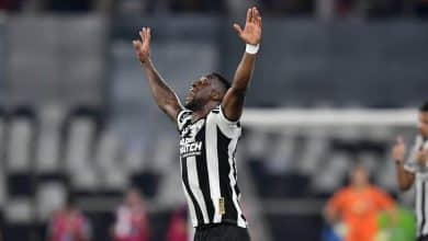 Bastos decide cl&aacute;ssico para o Botafogo contra o Flu e se torna 9&ordm; africano a marcar no Brasileir&atilde;o; veja lista