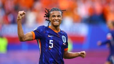 Inspirado por Guardiola, zagueiro conduziu Holanda &agrave; virada em estreia na Eurocopa