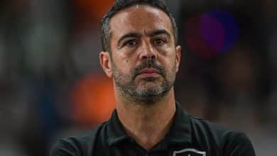 Artur Jorge cobra &lsquo;tempo &uacute;til&rsquo; e valoriza car&aacute;ter do Botafogo em empate no fim
