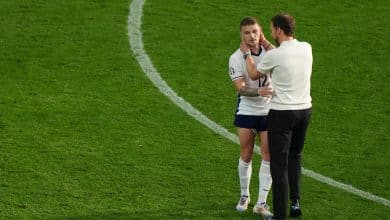 Entre titulares e reservas, Inglaterra fica sem op&ccedil;&otilde;es e deve ir remendada para &uacute;ltima rodada