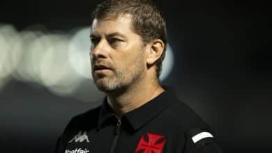 Interino do Vasco barra volante que era titular e elogiado por &Aacute;lvaro Pacheco