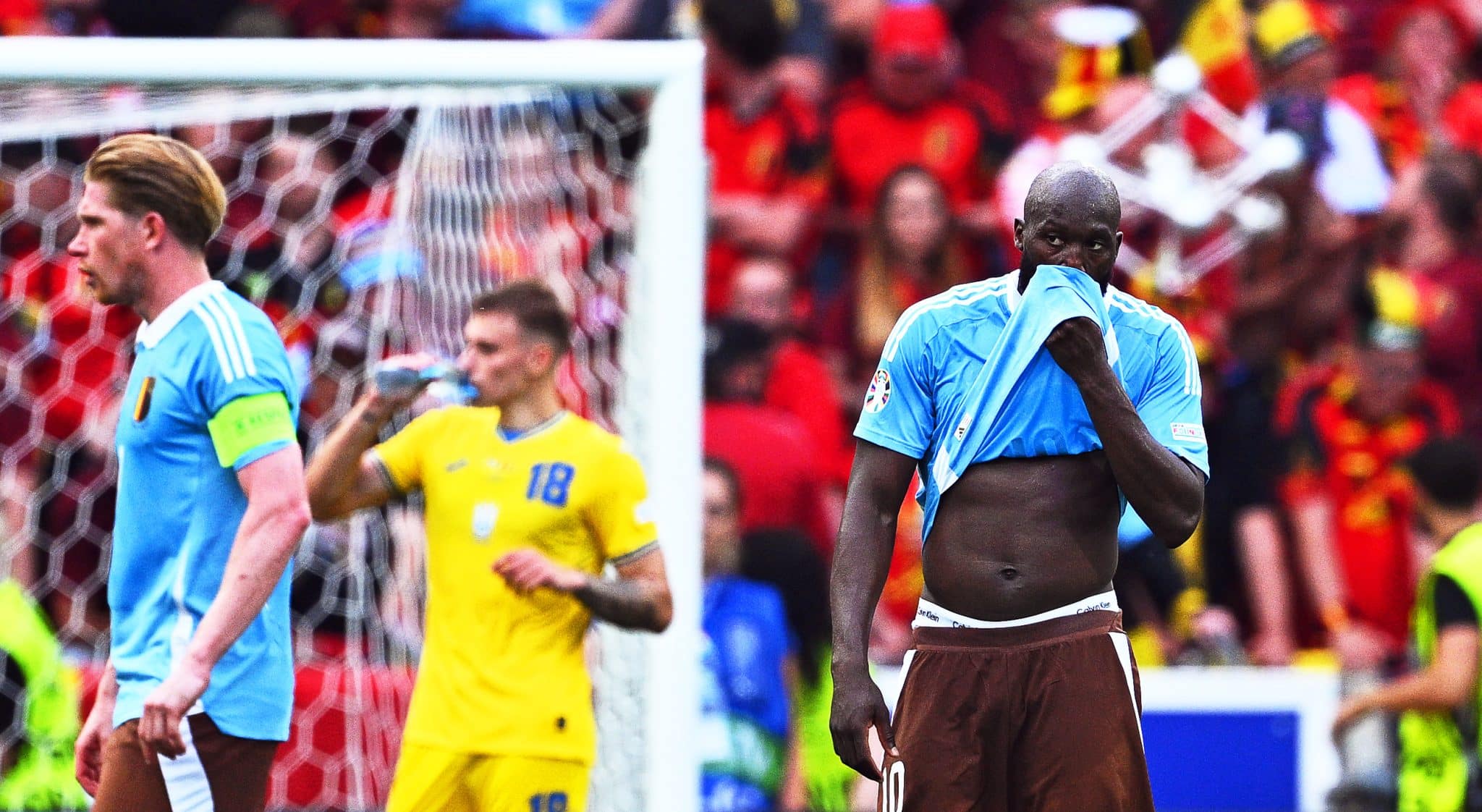 Classifica&ccedil;&atilde;o deprimente da B&eacute;lgica pode marcar fim da &lsquo;gera&ccedil;&atilde;o de ouro&rsquo; que nunca ganhou nada