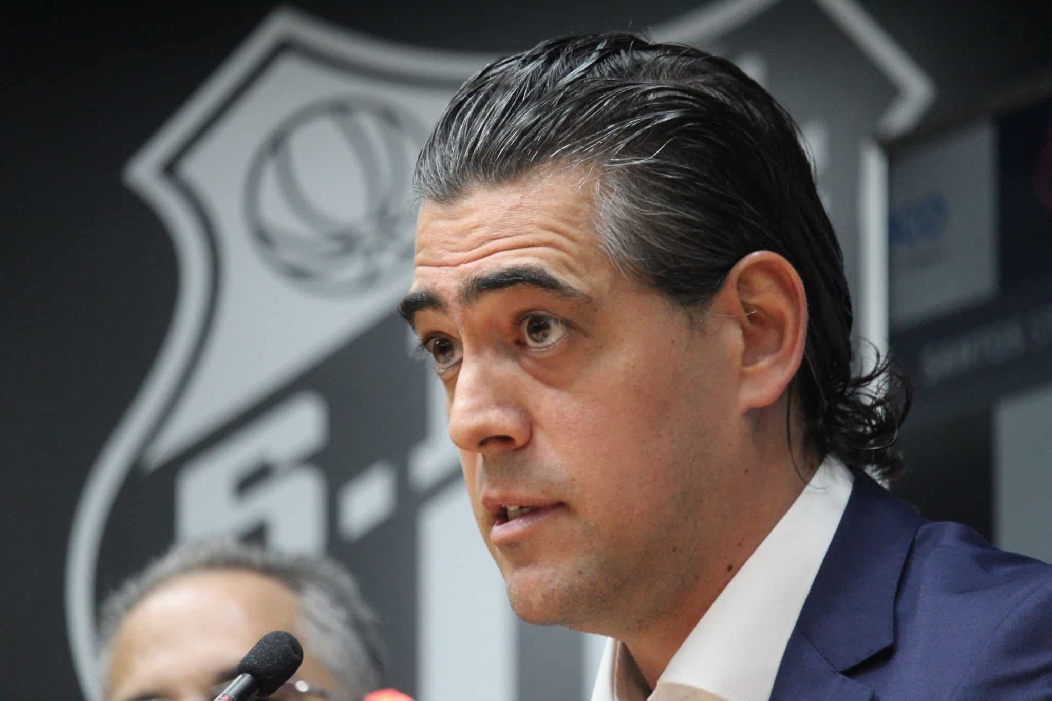 Novo CEO do Santos, Paulo Bracks chega prometendo implanta&ccedil;&otilde;es e otimiza&ccedil;&otilde;es