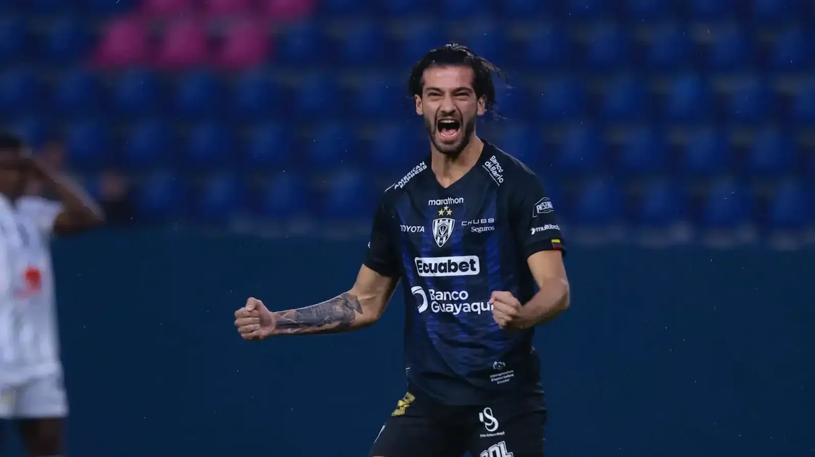 Poucos gols, mas decisivo e de refino t&eacute;cnico: conhe&ccedil;a Lautaro D&iacute;az, refor&ccedil;o do Cruzeiro