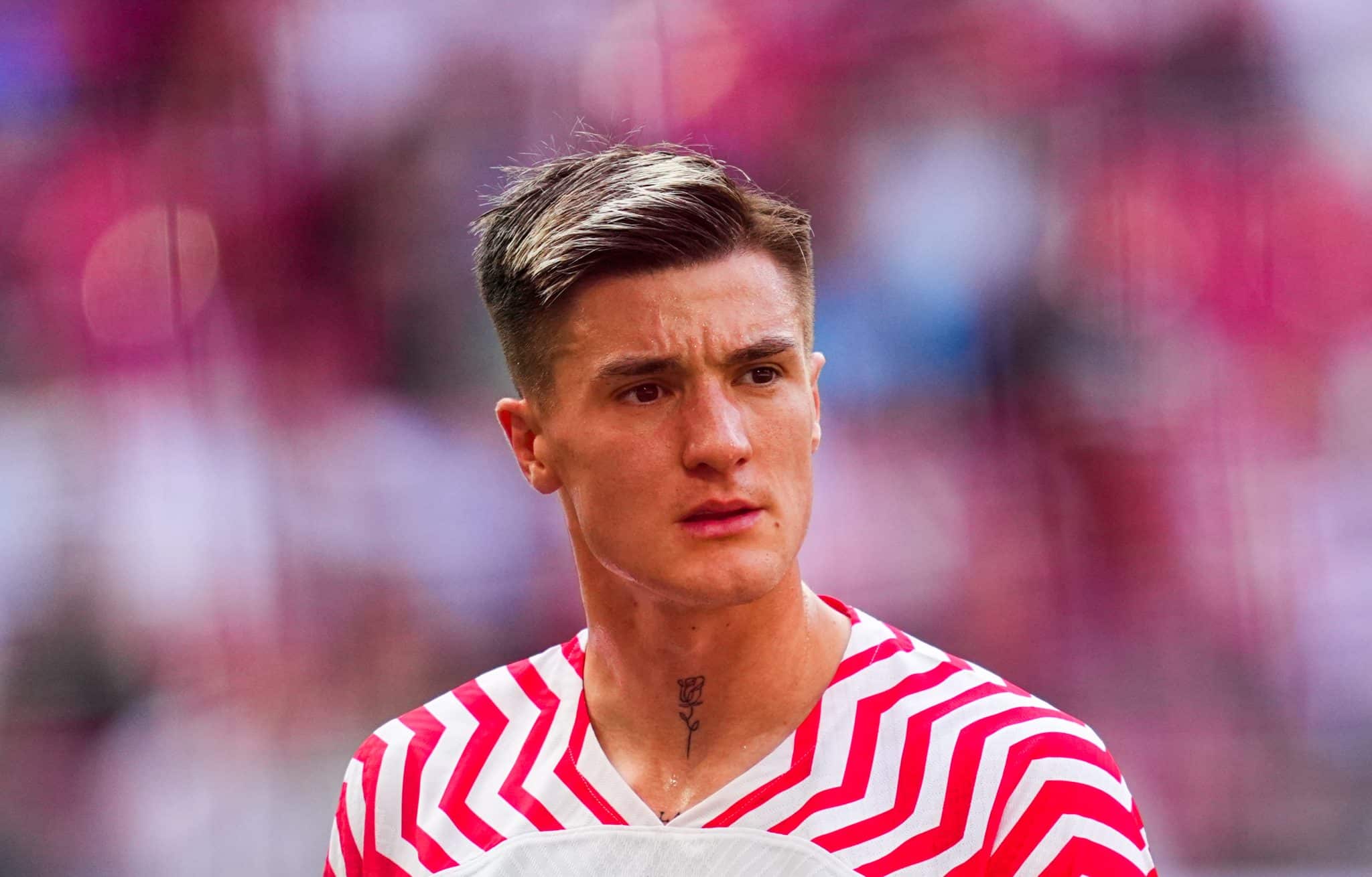 Destaque da Bundesliga &lsquo;esnoba&rsquo; Premier League e deve ficar no Leipzig