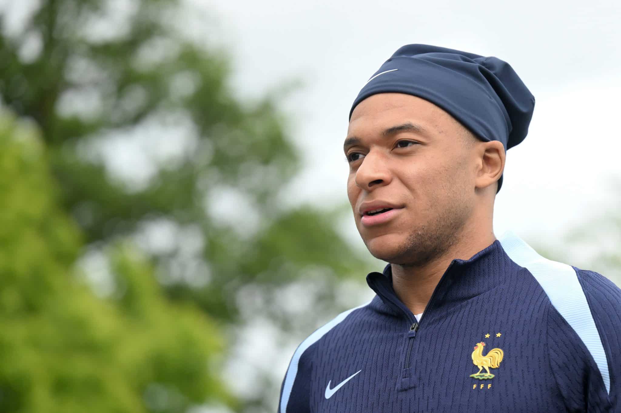 Mbapp&eacute; faz revela&ccedil;&atilde;o ao presidente da Fran&ccedil;a sobre Real Madrid