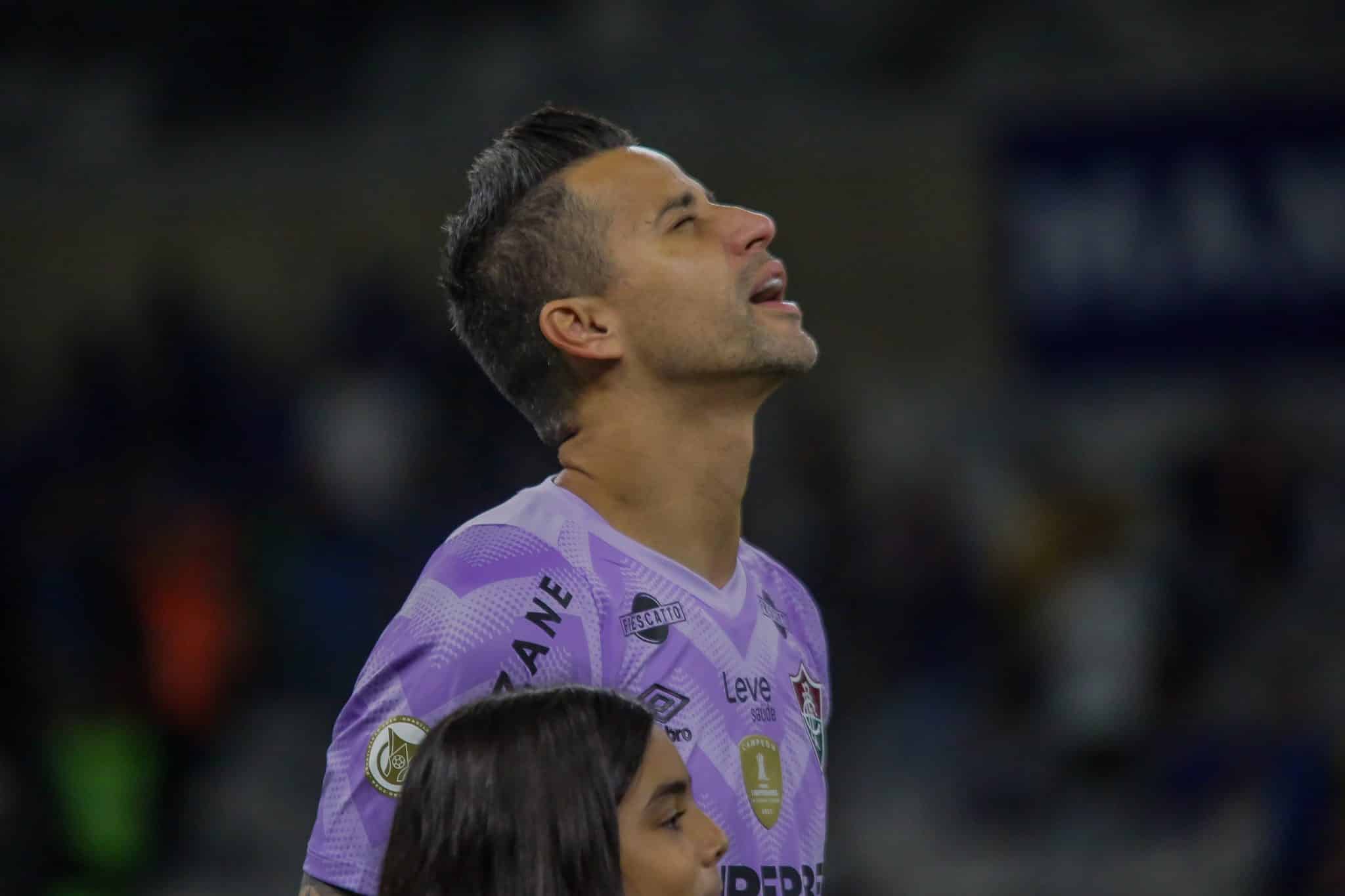 Muito querido pela torcida do Cruzeiro, F&aacute;bio foi aplaudido antes do jogo come&ccedil;ar