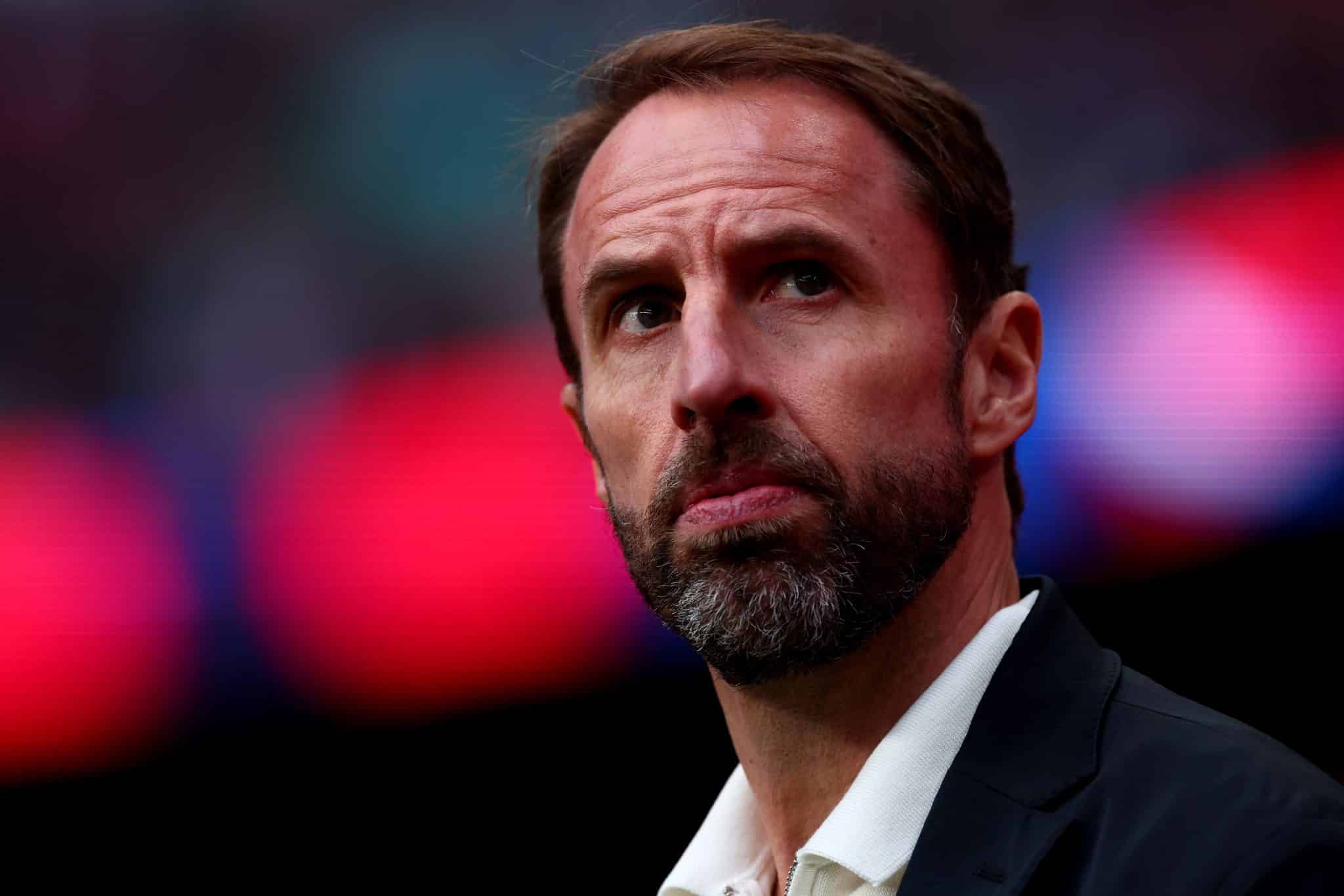 Southgate sabe o que precisa fazer na Eurocopa para evitar demiss&atilde;o