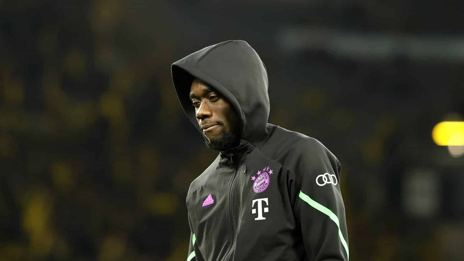 Bayern ou Real: Davies vive escolha de Sofia sobre futuro e tomar&aacute; decis&atilde;o em breve