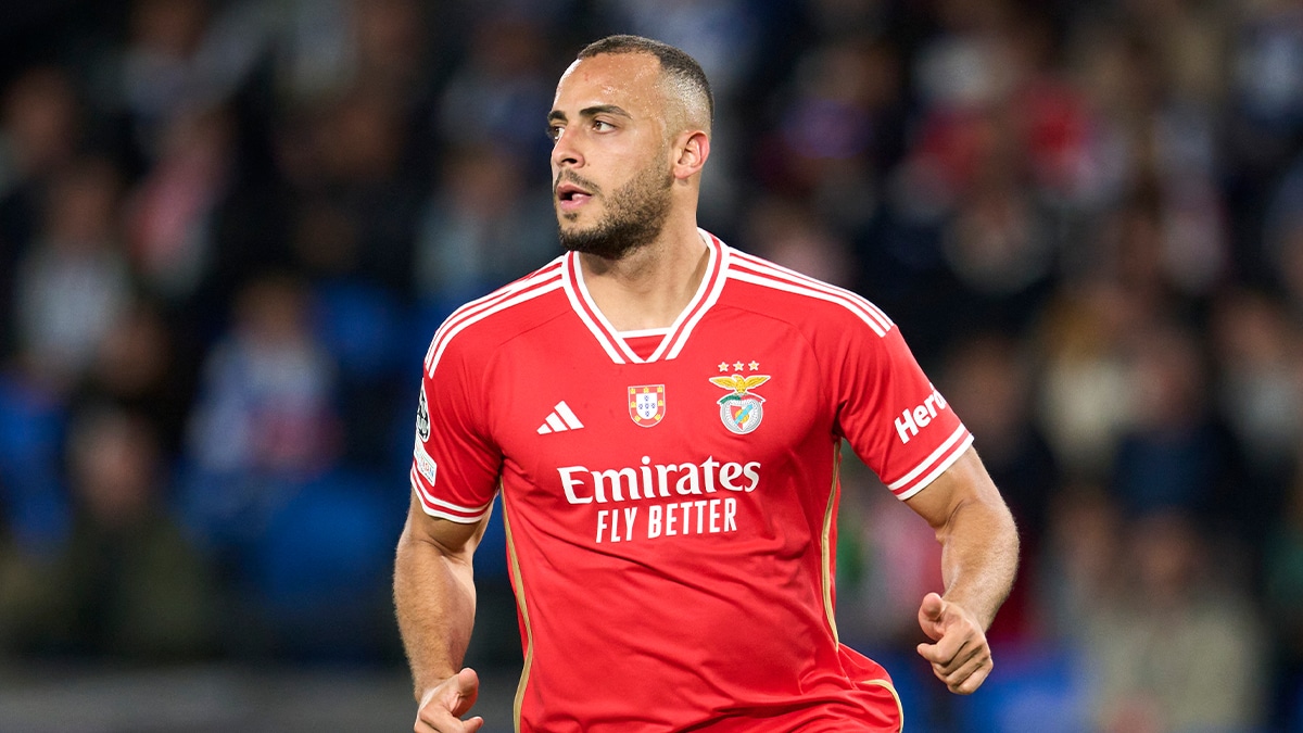 Arthur Cabral em a&ccedil;&atilde;o pelo Benfica. Foto: Icon Sport