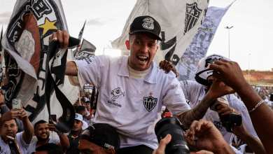 &lsquo;Ansioso e motivado&rsquo;: Quando Bernard se apresenta e poder&aacute; jogar pelo Atl&eacute;tico-MG?