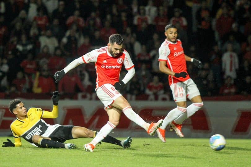 Esfacelado por desfalques, Inter empata com Criciúma e mantem ‘sina’ incômoda em estádio