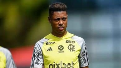 Bruno Henrique est&aacute; fora de Flamengo x Crici&uacute;ma; Cebolinha e uruguaios voltam