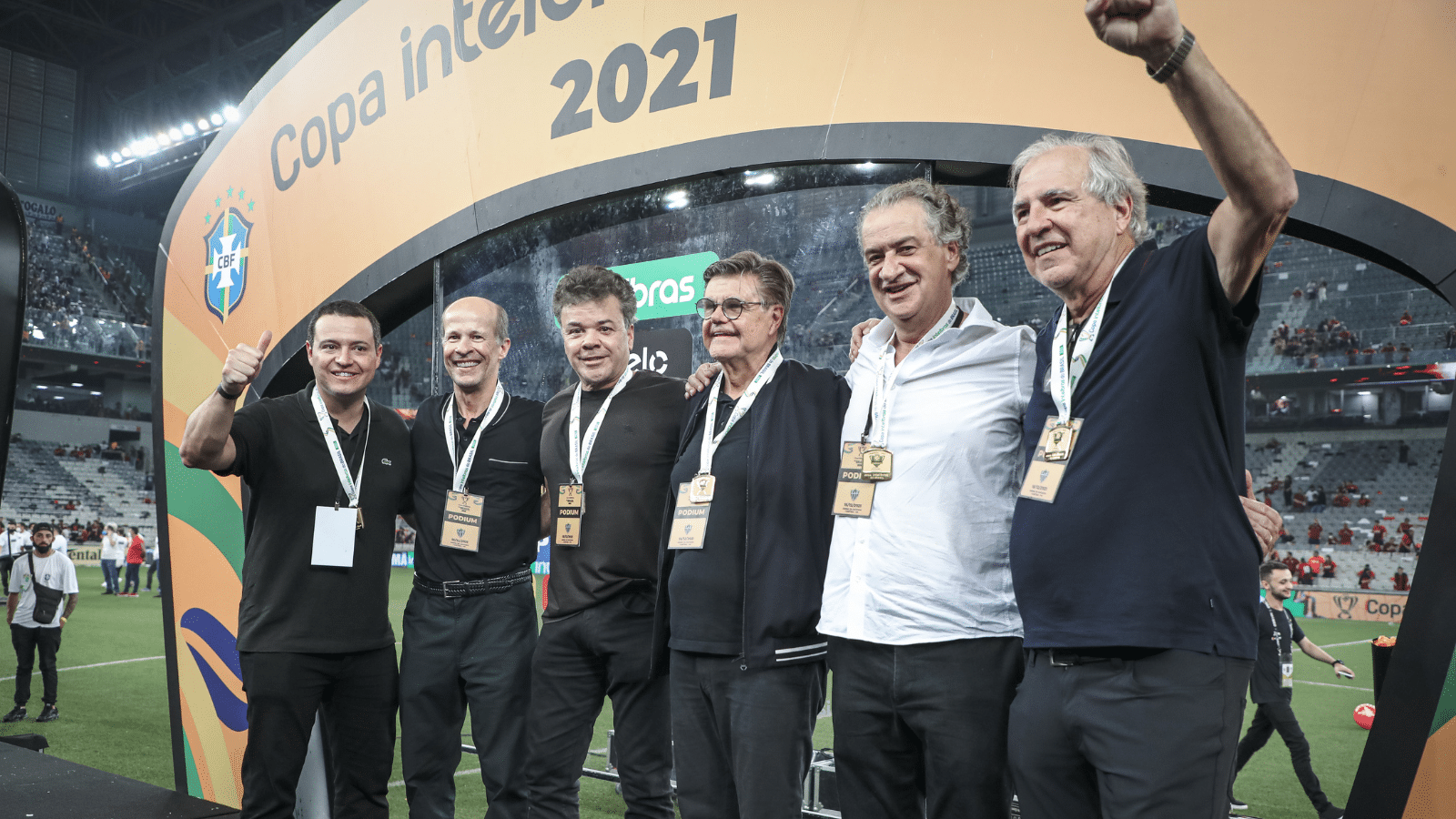 N&atilde;o deveria ser (s&oacute;) Milito a explicar goleada sofrida pelo Atl&eacute;tico-MG