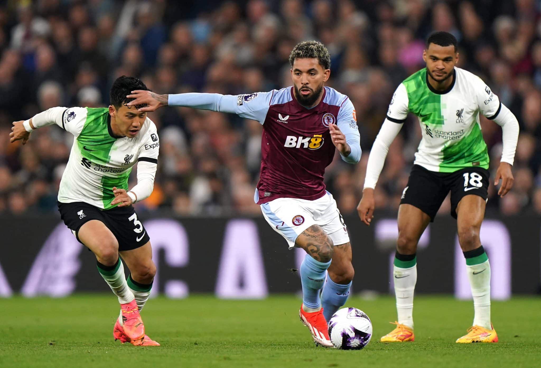 Douglas Luiz e mais 6: Liverpool define prioridades para a pr&oacute;xima janela