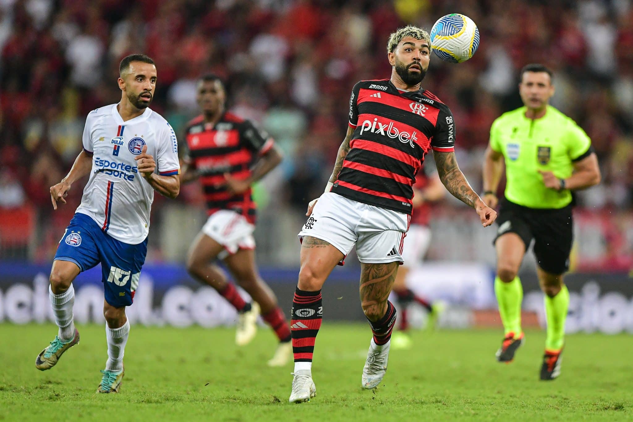 Gabigol em a&ccedil;&atilde;o pelo Flamengo
