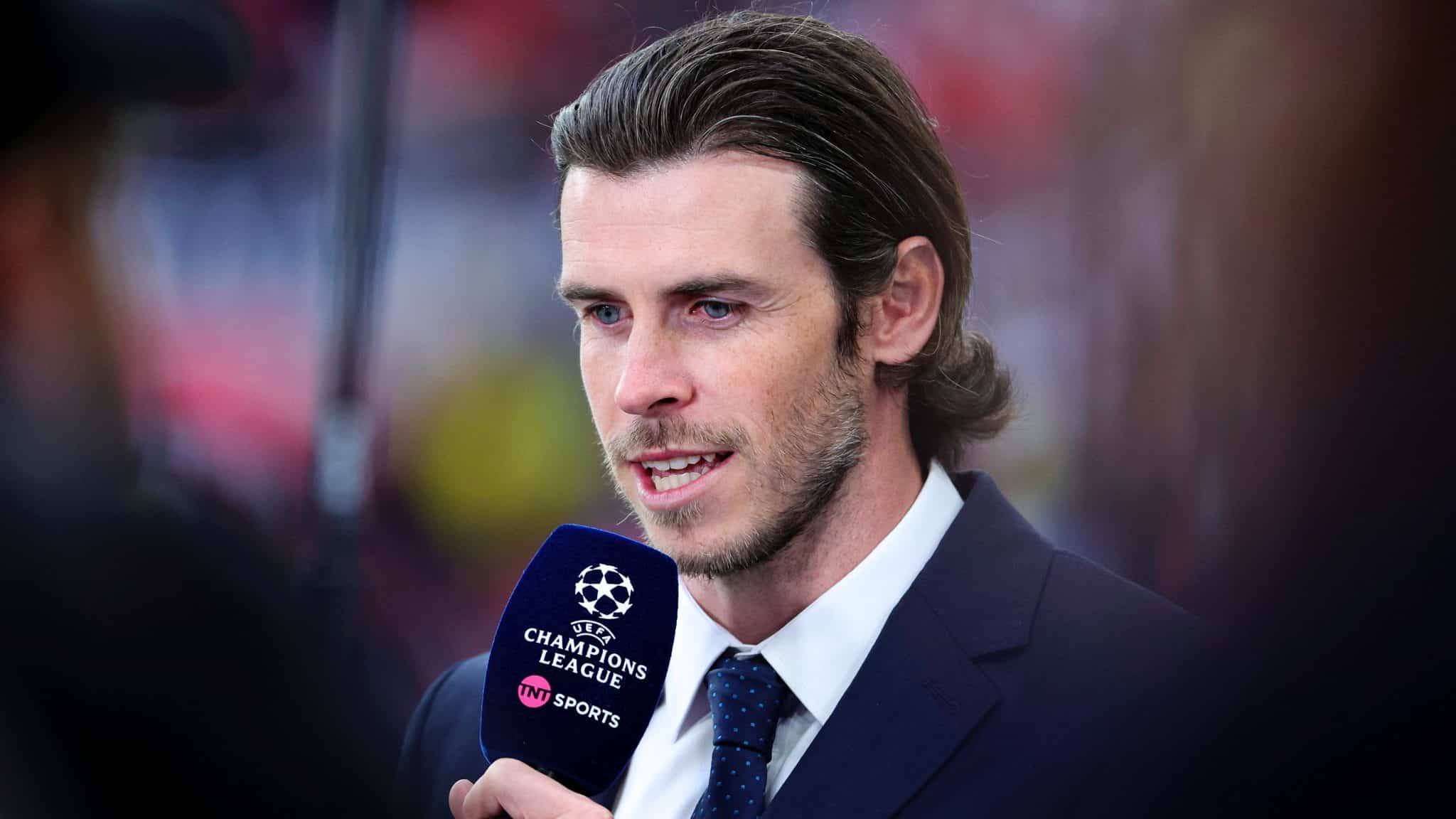 Parceiro de Ryan Reynolds n&atilde;o desiste e tanta convencer Bale a jogar no Wrexham