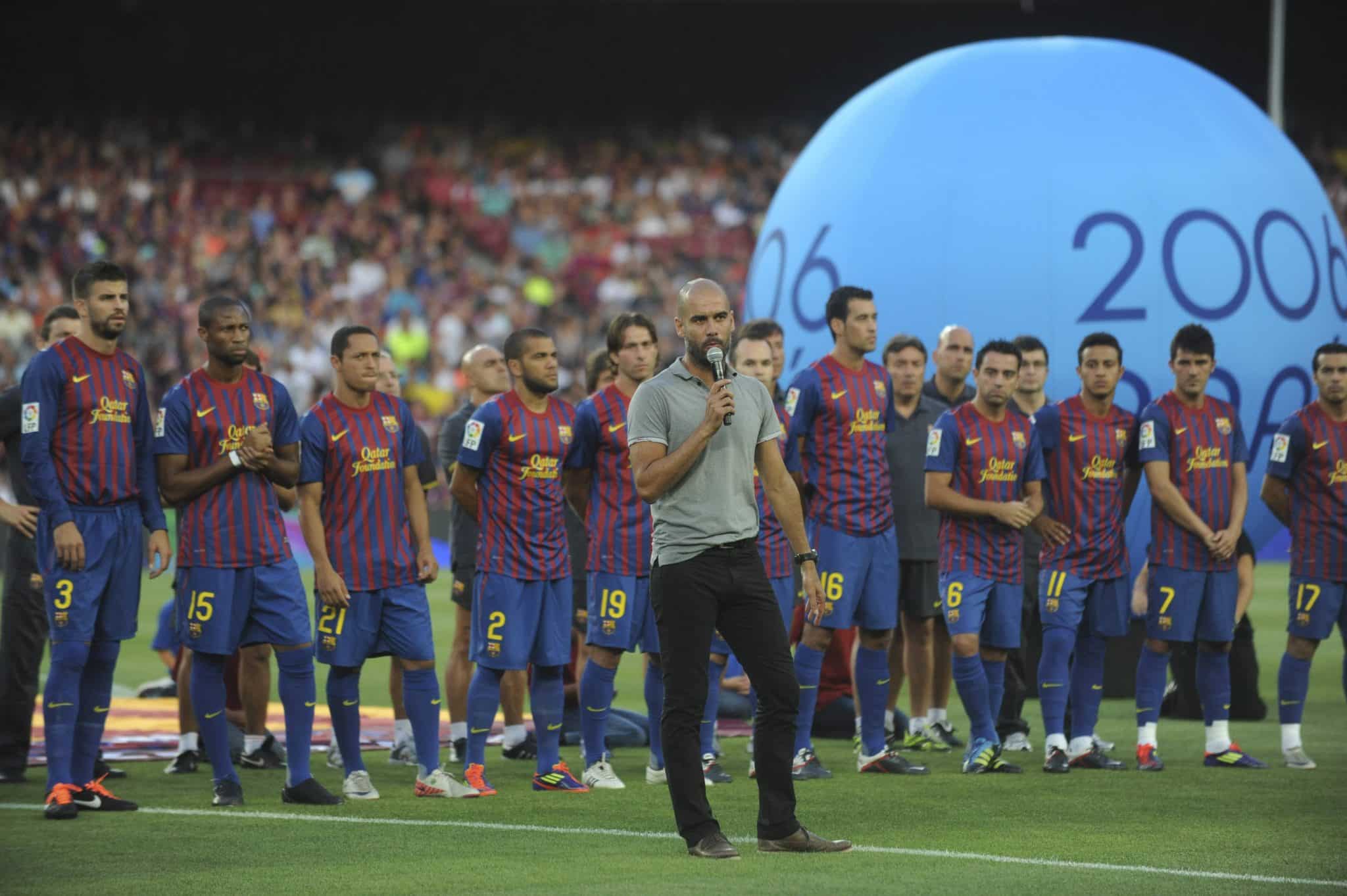 Guardiola fez sucesso como treinador do Barcelona (Foto: IMAGO / Marca)