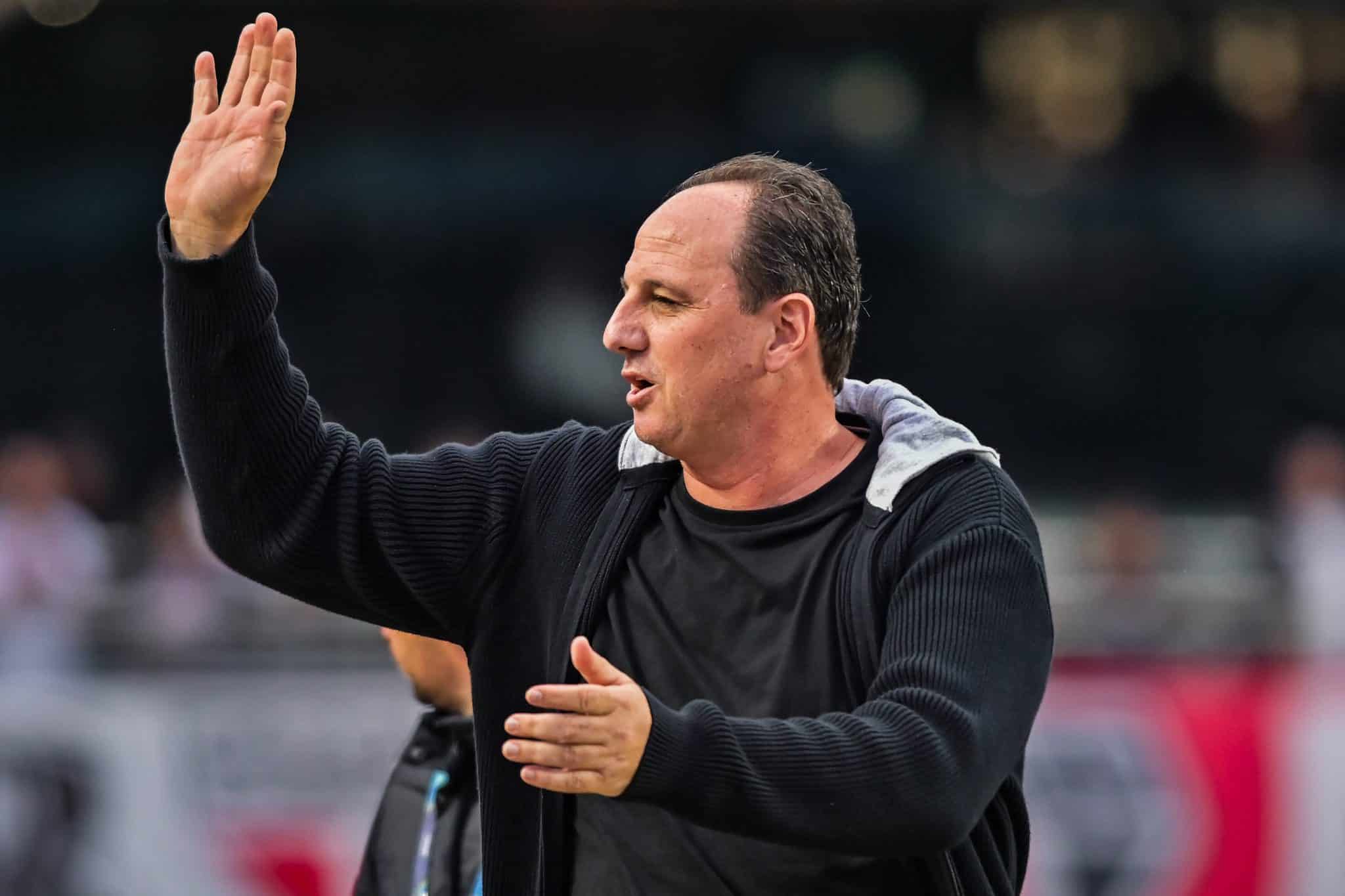 S&atilde;o Paulo mostra que Rog&eacute;rio Ceni &eacute; seu maior &iacute;dolo e tamb&eacute;m seu maior fregu&ecirc;s