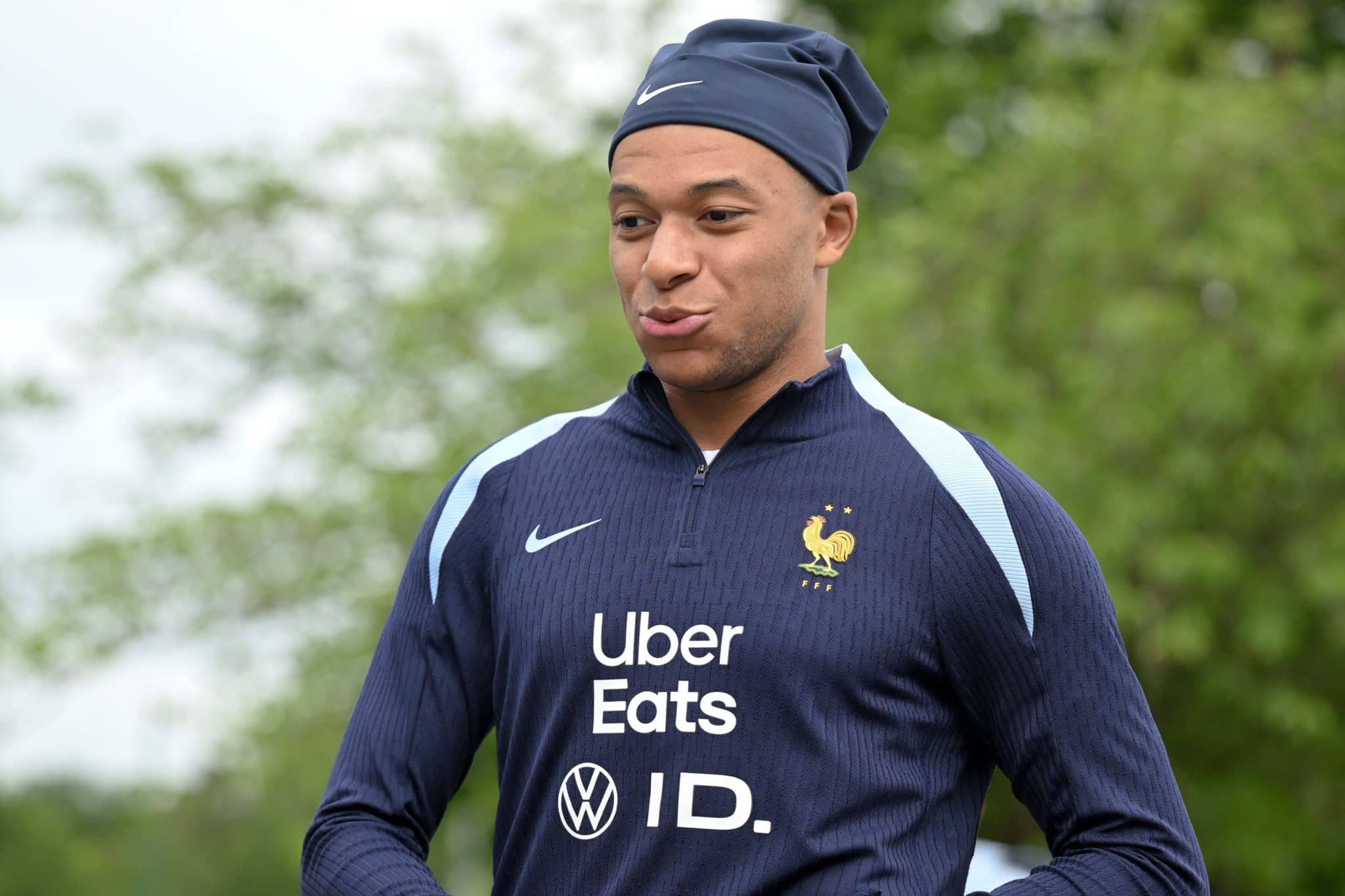 Mbapp&eacute; assina com o Real Madrid, e an&uacute;ncio se torna quest&atilde;o de dias