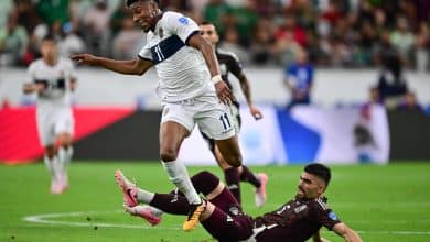 VAR salva corintiano, classifica Equador, mas encontro com Messi nas quartas desanima