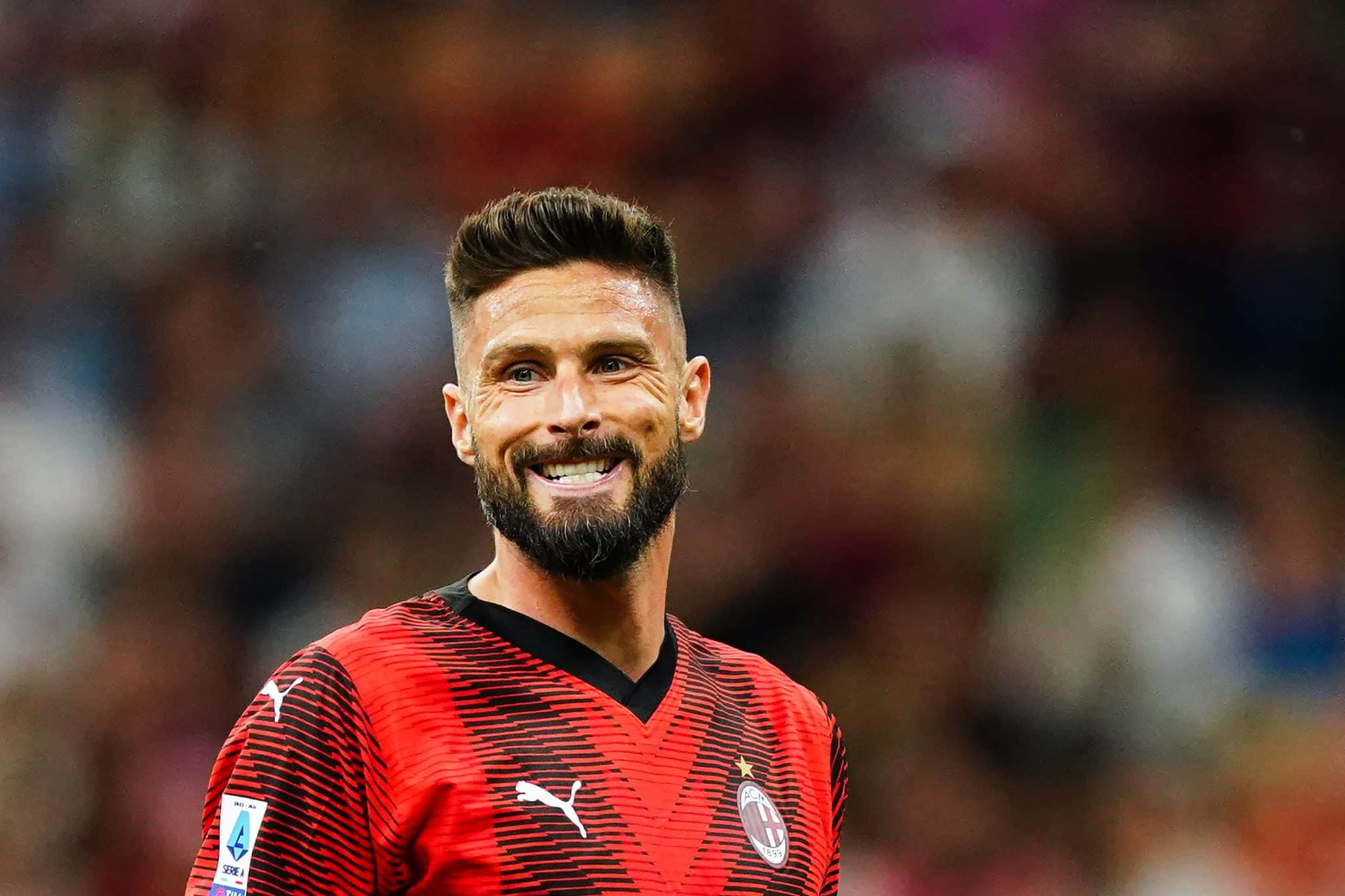 Milan encontra substituto ideal para Giroud, mas neg&oacute;cio n&atilde;o ser&aacute; f&aacute;cil