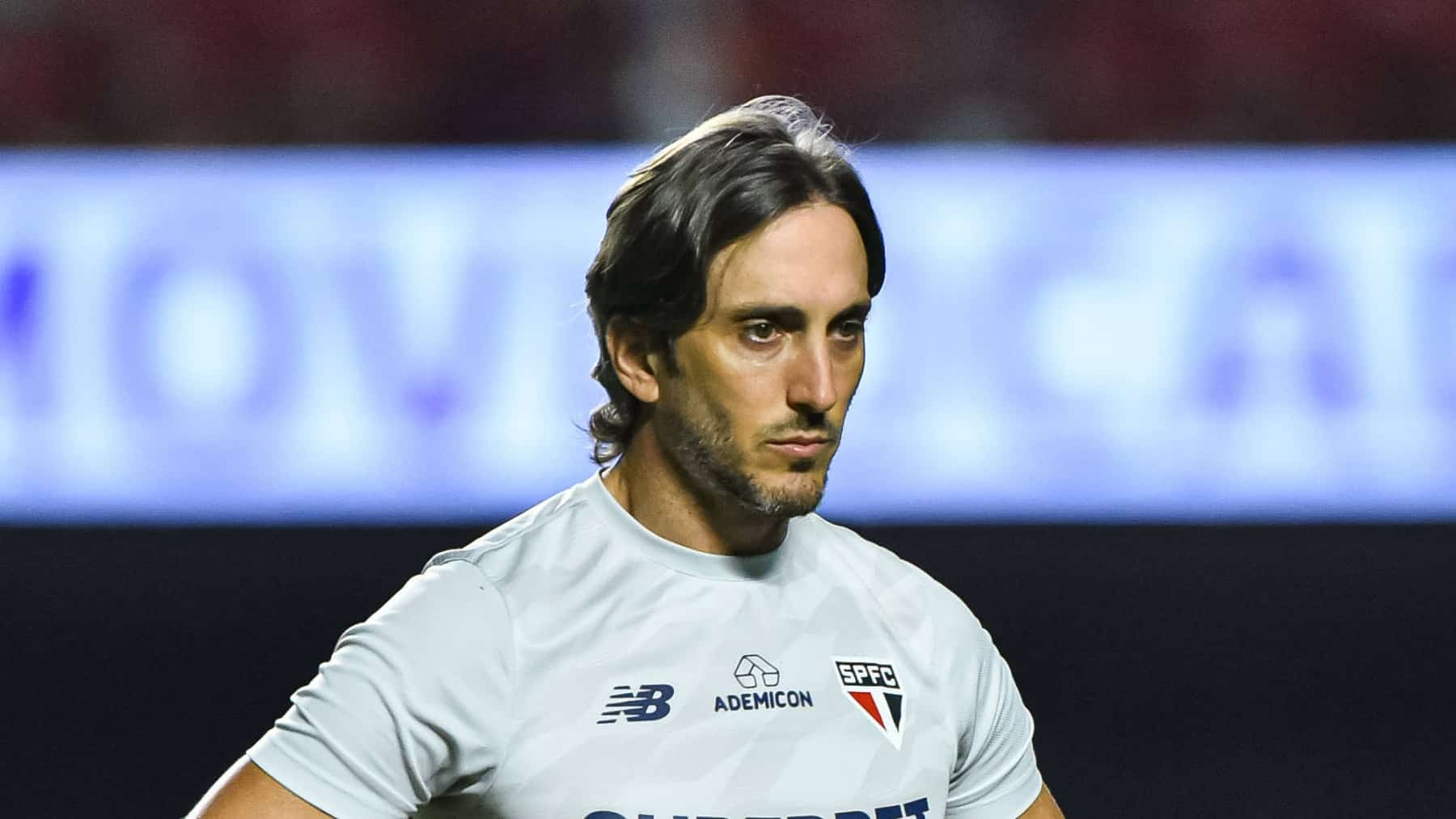 Luis Zubeld&iacute;a j&aacute; tem primeira preocupa&ccedil;&atilde;o com o S&atilde;o Paulo para 2025