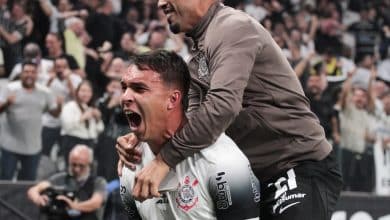 Ressaca, interino, crise&hellip; Mas a noite estava marcada para o Corinthians vencer