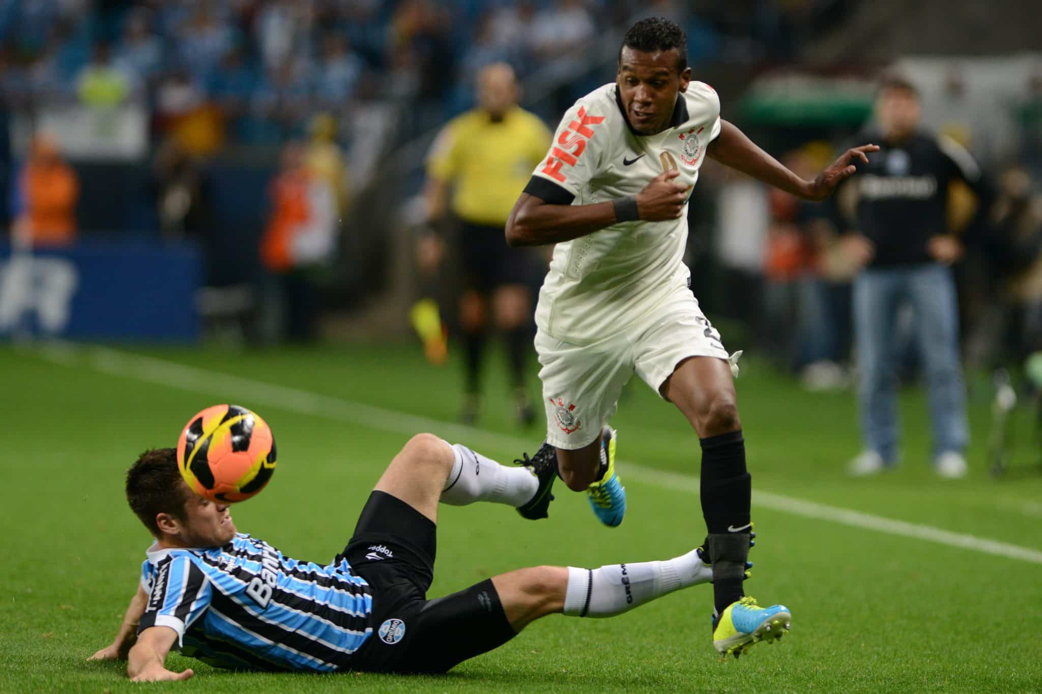Eden&iacute;lson - Gr&ecirc;mio 0 x 0 Corinthians - Copa do Brasil 2013