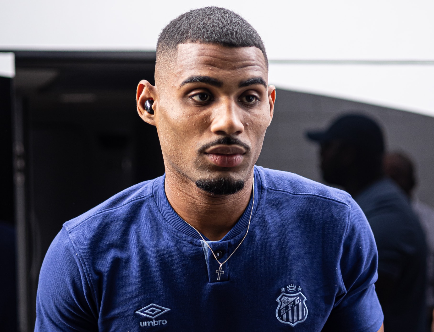 Entenda porque Soteldo pode pressionar Santos a vender Joaquim