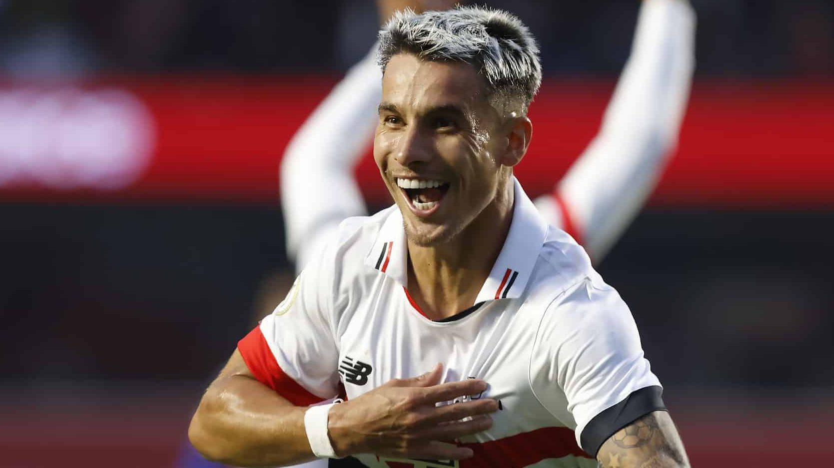 Ferreira revive sina de les&otilde;es dos tempos de Gr&ecirc;mio pelo S&atilde;o Paulo; veja prazo de recupera&ccedil;&atilde;o