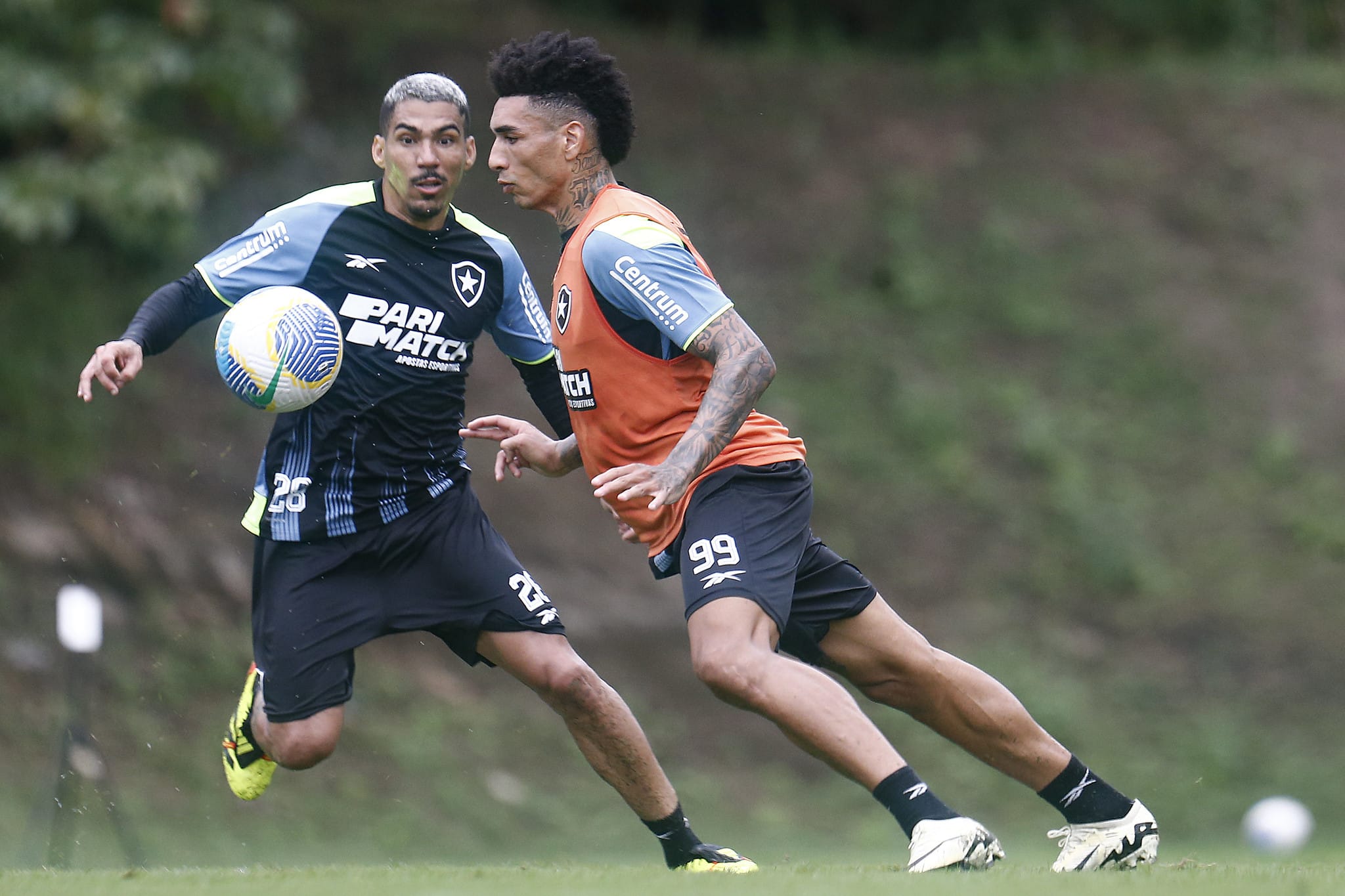 Allan e Igor Jesus foram contratados pelo Botafogo ainda no come&ccedil;o de 2024 