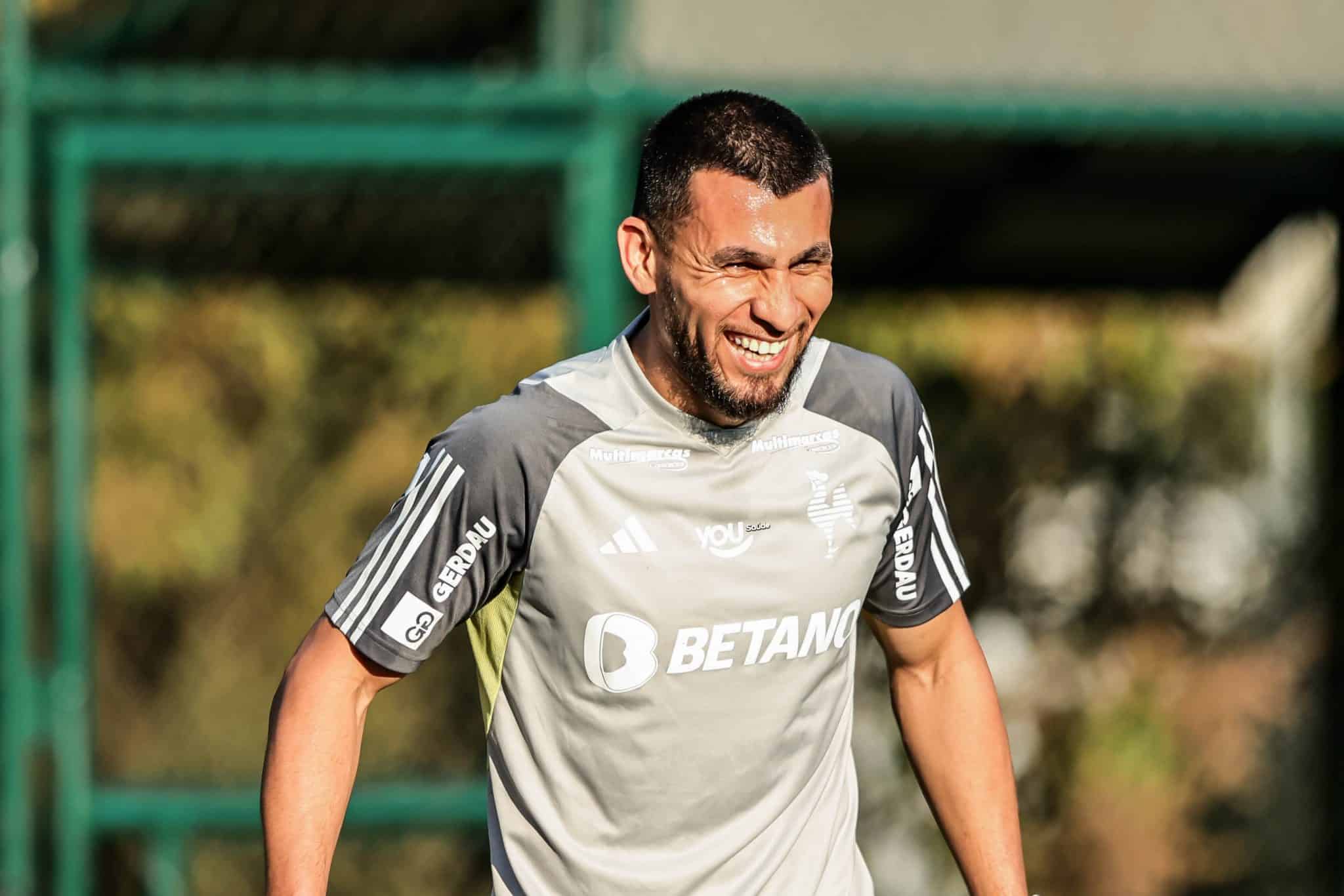 Alonso em treinamento na Cidade do Galo
