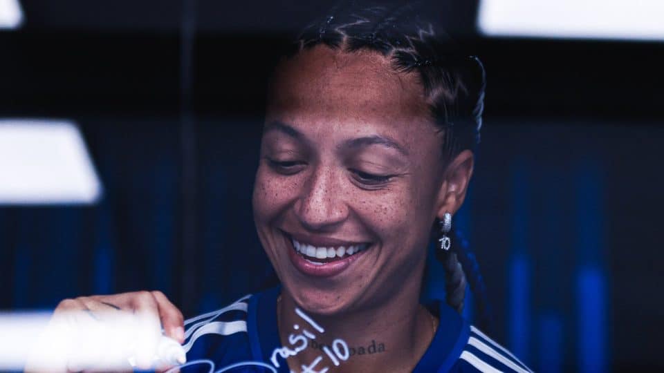 Renovação e base: Cruzeiro dá novos sinais de compromisso com o futebol feminino